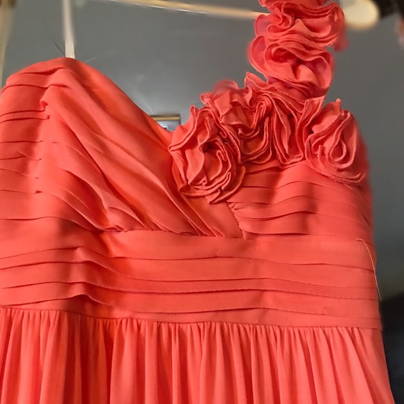 Long dress - Picture 1 of 2